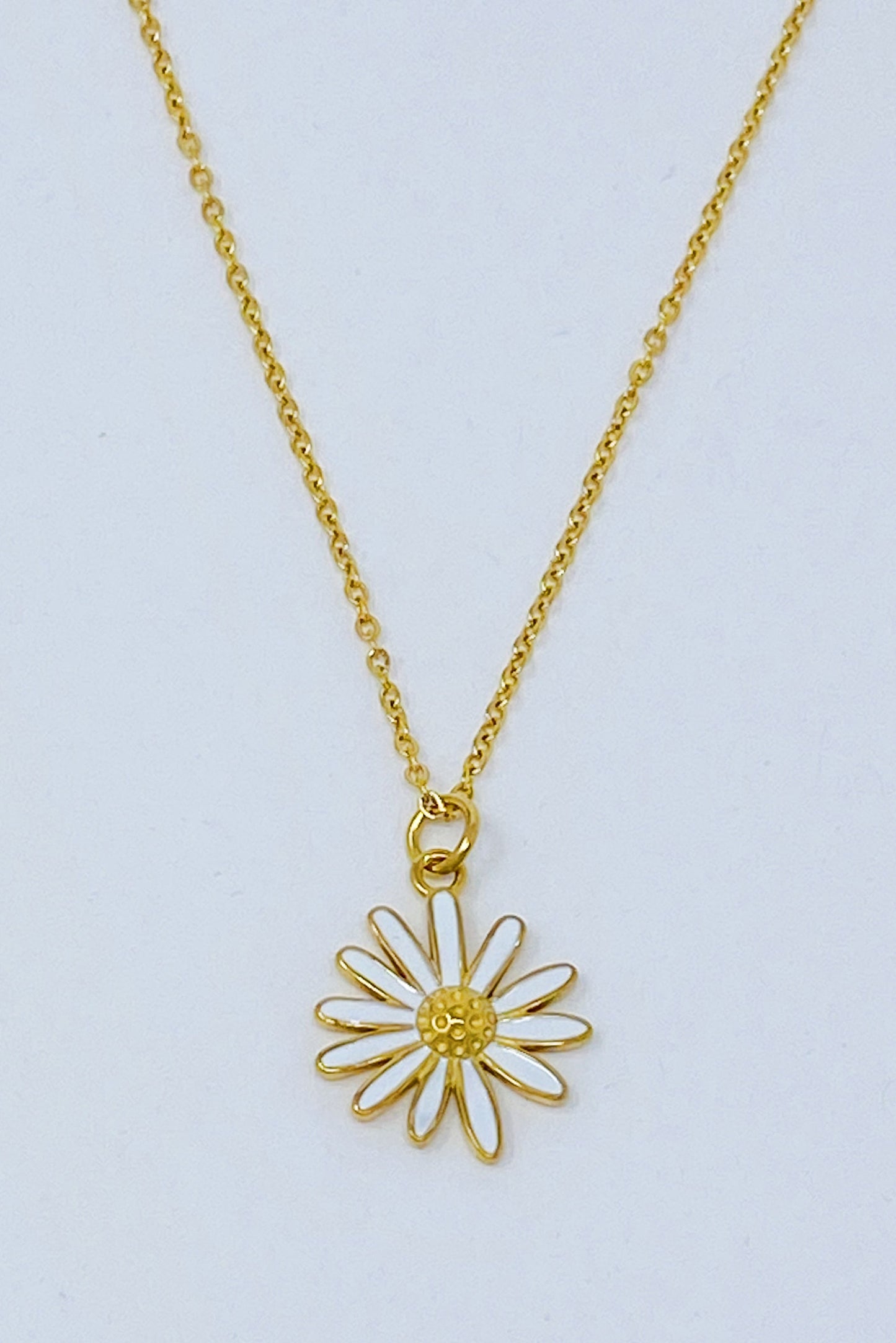 Sweet Daisy Necklace