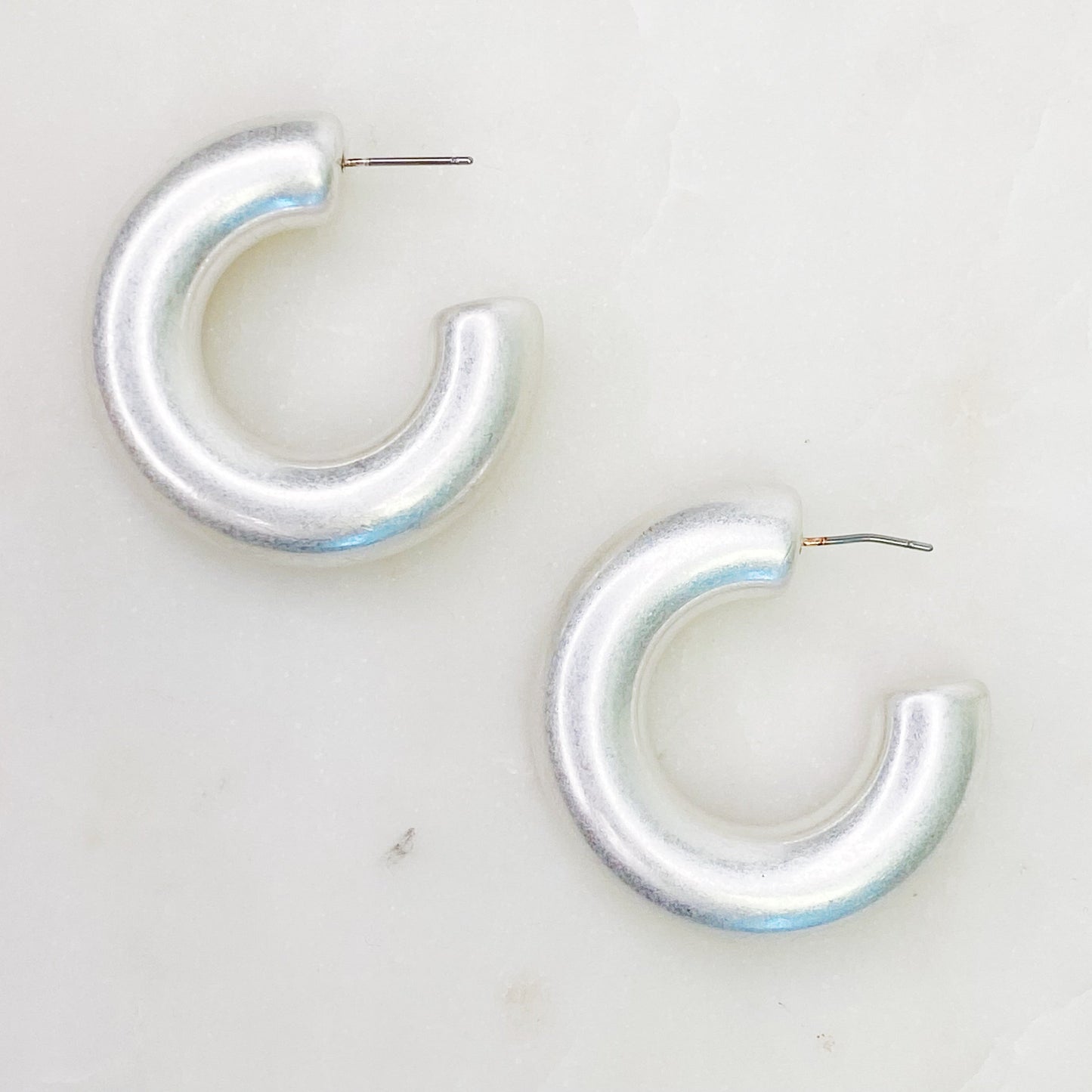 Round And Smooth Medium Hoop Earrings