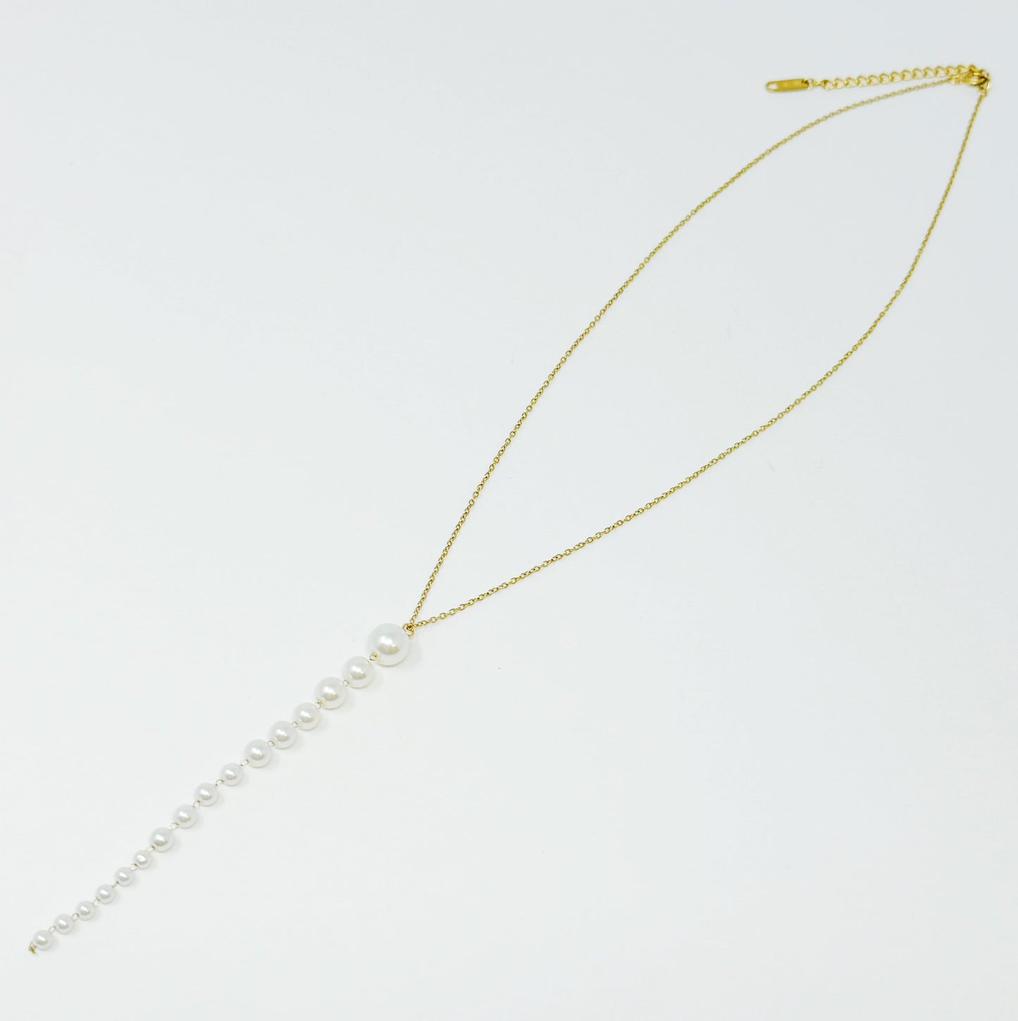 Gradiant Long Pearl Drop Necklace